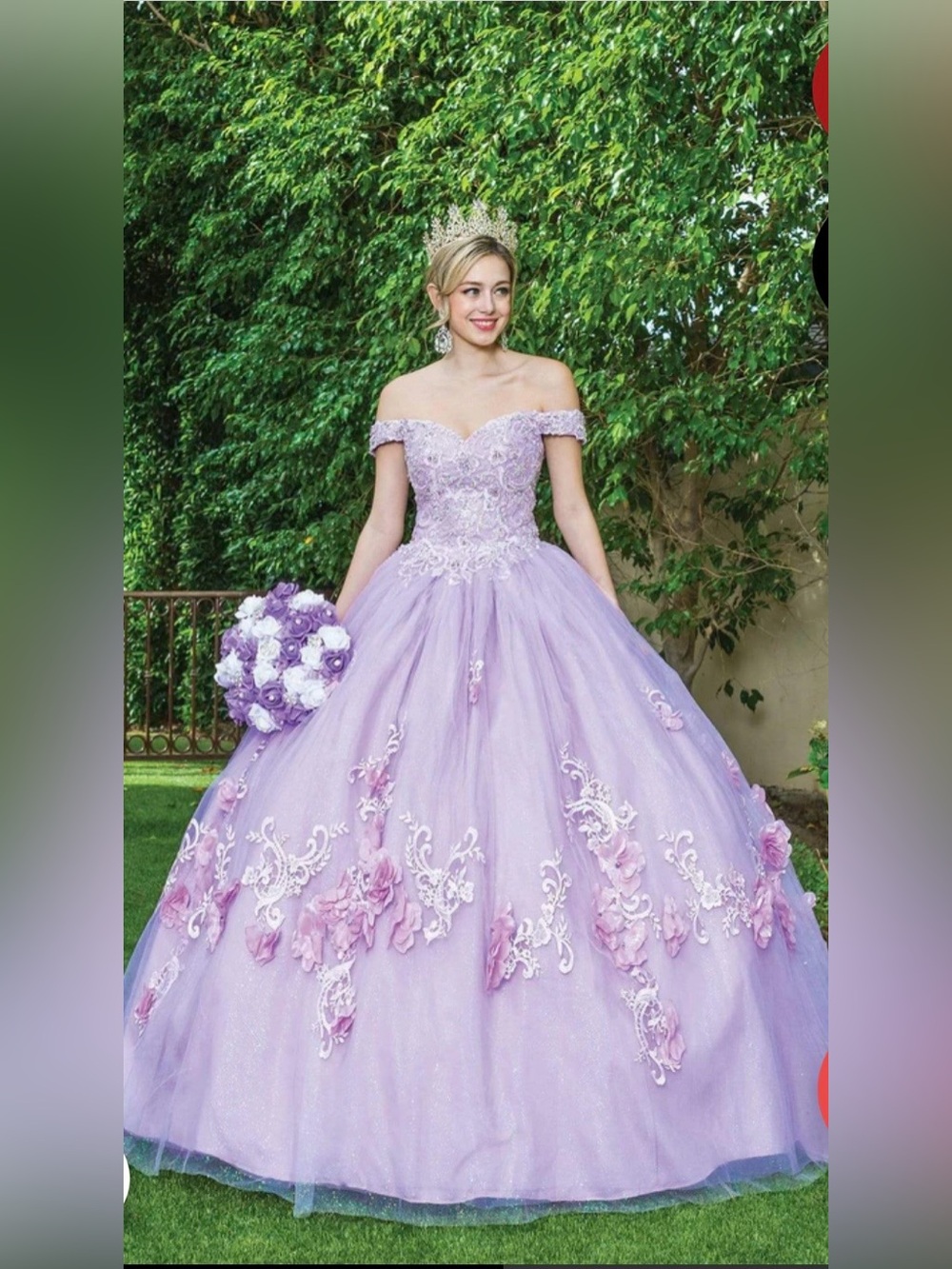 Dancing Queen Lavender Quinceañera  Gown Floral Appliqué Tulle Princess Dress